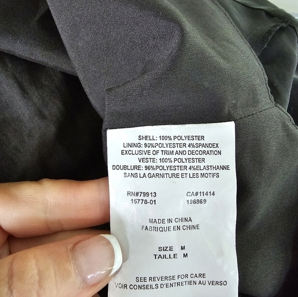 A Pea In The Pod Sleeveless Black Embellished Special Occassion Maternity Dress - Picture 10 of 11